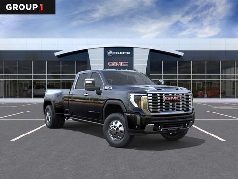 New 2026 GMC Sierra 3500 Denali w/ Denali Reserve Package AWD/4WD image 1