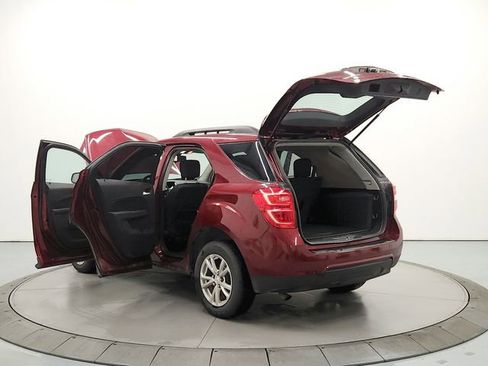 Used 2017 Chevrolet Equinox LT FWD image 13