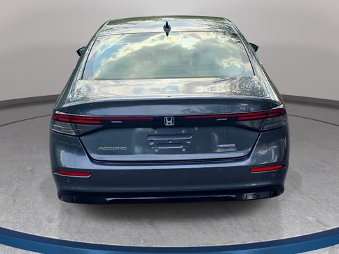 Used 2024 Honda Accord EX-L image 6