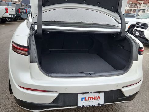 Used 2024 Toyota Crown Limited image 23