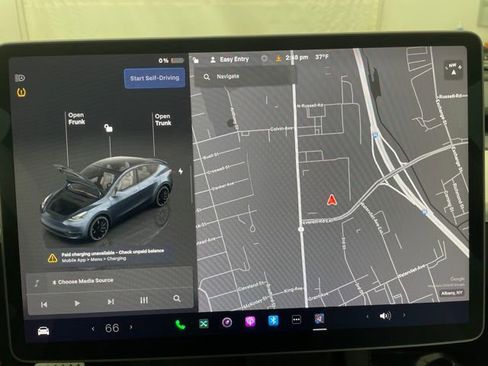 Used 2024 Tesla Model Y Performance image 3