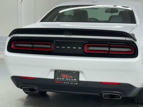 Used 2019 Dodge Challenger R/T Scat Pack w/ 1320 Drag Pack image 16