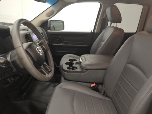 Used 2020 RAM 1500 Tradesman RWD image 17