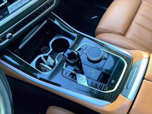 Used 2020 BMW X5 sDrive40i w/ Executive Package image 14