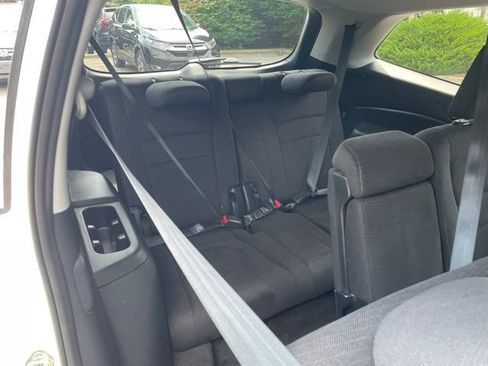 Used 2018 Honda Pilot EX image 15