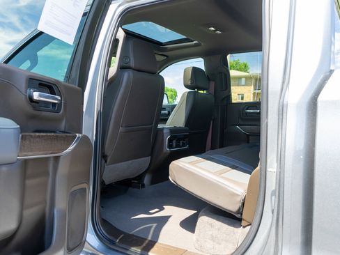 Used 2022 GMC Sierra 1500 Denali w/ Denali Premium Package AWD/4WD image 28