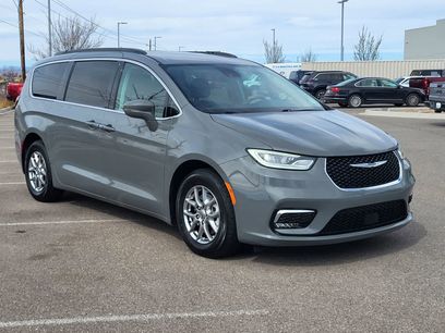 Used 2021 Chrysler Pacifica Touring