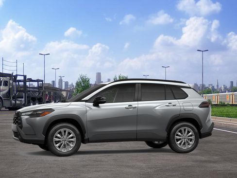 New 2026 Toyota Corolla Cross LE image 5