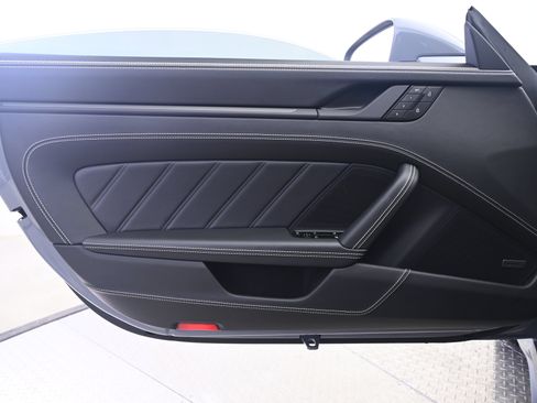 Certified 2026 Porsche 911 Carrera GTS RWD image 22
