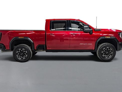 Used 2025 GMC Sierra 2500 AT4X AWD/4WD image 5