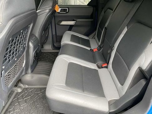 Used 2022 Ford Bronco Black Diamond image 16