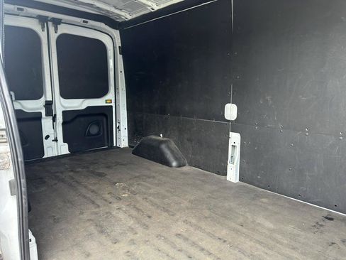 Used 2023 Ford Transit 250 Medium Roof w/ Load Area Protection Package RWD image 22