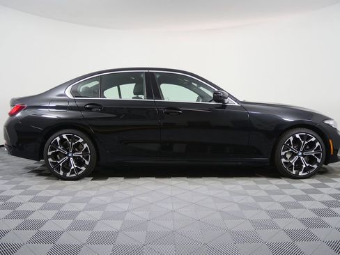 Used 2025 BMW 330i Sedan image 2