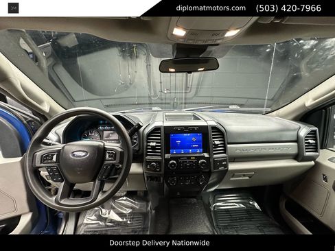 Used 2022 Ford F250 XLT w/ FX4 Off-Road Package image 32