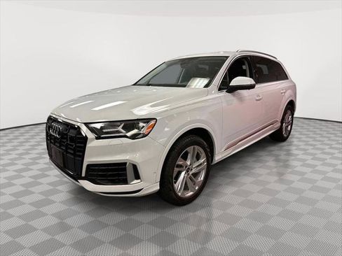 Used 2023 Audi Q7 2.0T Premium w/ Convenience Package AWD/4WD image 5