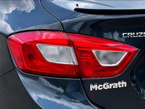Used 2017 Chevrolet Cruze Premier w/ RS Package FWD image 27