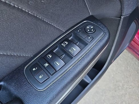 Used 2017 Dodge Charger SXT w/ Rallye Group image 32