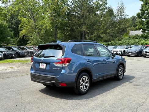 Certified 2023 Subaru Forester Premium AWD/4WD image 6