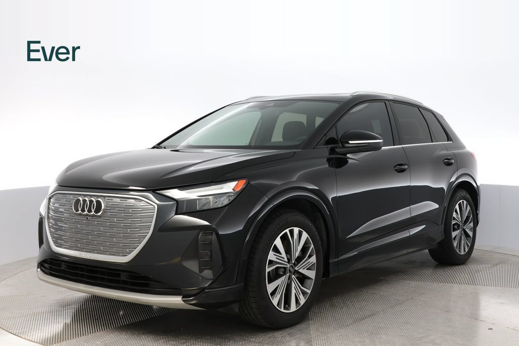 Used 2023 Audi Q4 e-tron Premium Plus w/ Premium Plus RWD image 2