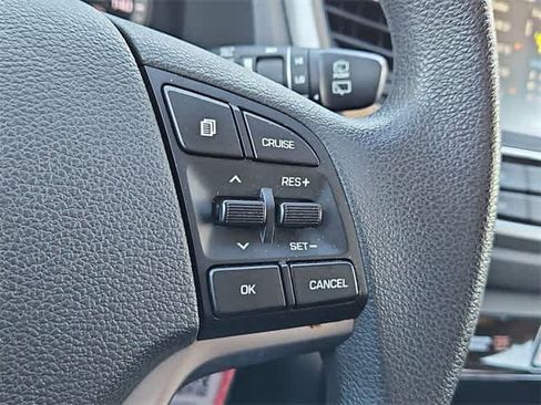 Used 2018 Hyundai Tucson SEL image 25