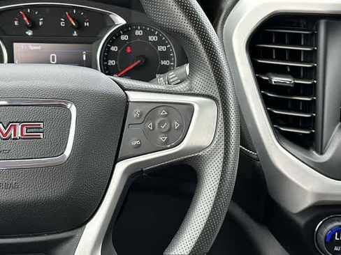Used 2023 GMC Acadia SLE w/ Driver Convenience Package AWD/4WD image 9
