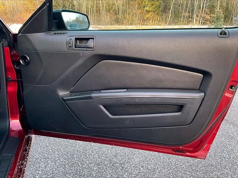 Used 2014 Ford Mustang GT image 21