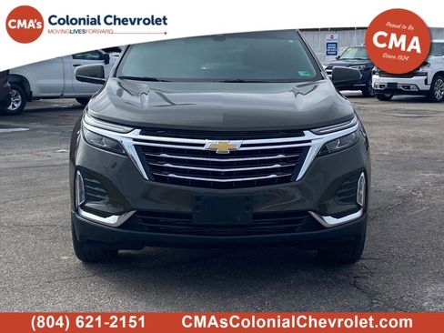 Used 2023 Chevrolet Equinox Premier image 2