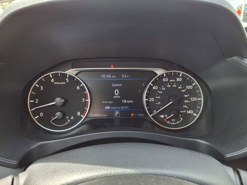 Used 2025 Nissan Altima 2.5 SV FWD image 30