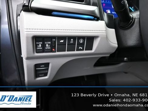 Used 2024 Honda Odyssey Touring image 27
