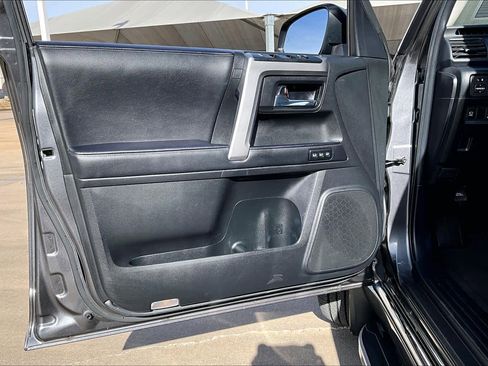 Used 2022 Toyota 4Runner Limited image 24