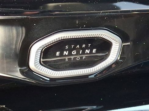 New 2026 Jeep Grand Cherokee Altitude AWD/4WD image 17