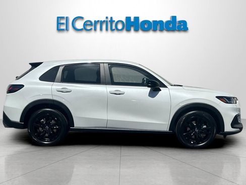 New 2026 Honda HR-V Sport image 2