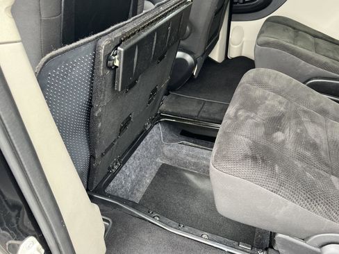 Used 2019 Dodge Grand Caravan SE w/ UConnect Hands-Free Group FWD image 44