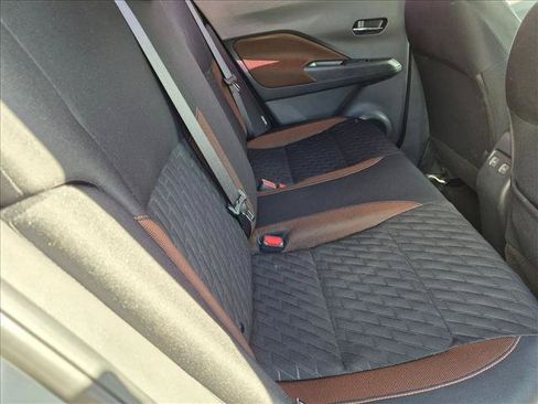 Used 2022 Nissan Kicks SR FWD image 20