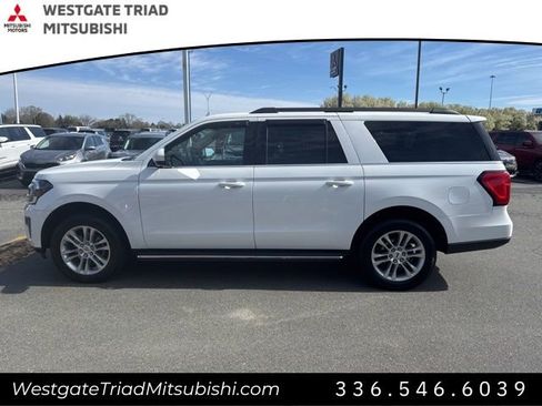 Used 2023 Ford Expedition Max XLT AWD/4WD image 5