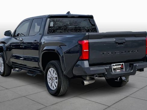 Used 2025 Toyota Tacoma SR5 image 12