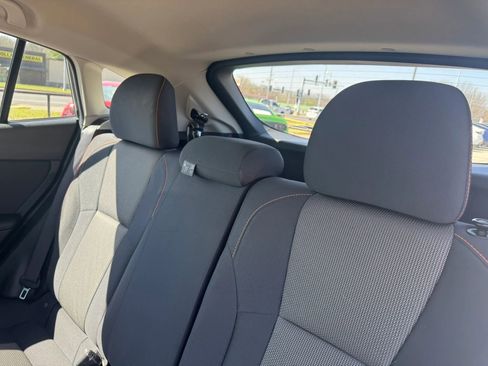 Used 2023 Subaru Crosstrek 2.0i Premium image 9