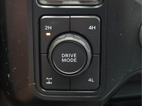 Used 2025 Ford F250 King Ranch w/ FX4 Off-Road Package AWD/4WD image 17