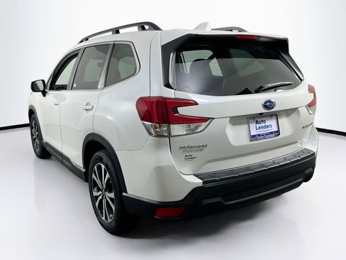 Used 2022 Subaru Forester Limited image 7