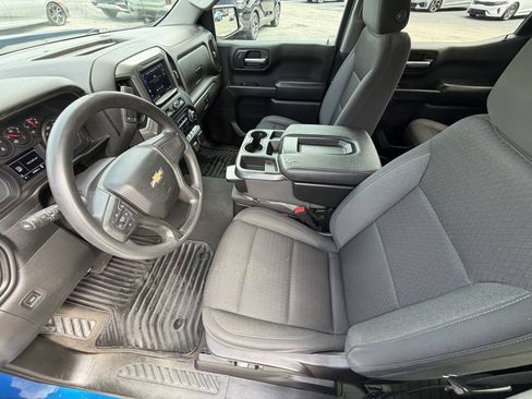 Used 2023 Chevrolet Silverado 1500 Custom RWD image 16