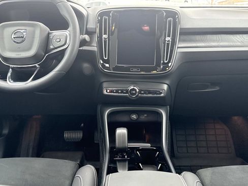 Certified 2024 Volvo C40 P8 Recharge Plus image 14