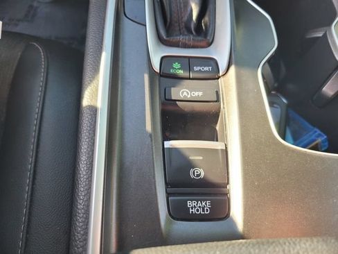 Used 2022 Honda Accord Sport image 26