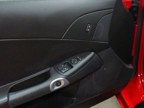 Used 2007 Chevrolet Corvette Coupe image 13