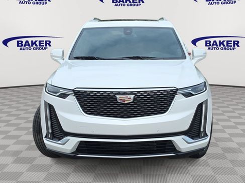 Used 2023 Cadillac XT6 Premium Luxury w/ LPO, Floor Liner Package AWD/4WD image 2