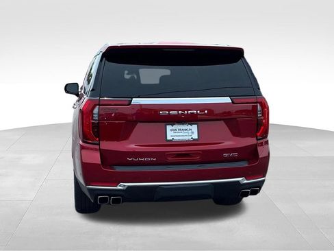 Used 2025 GMC Yukon XL Denali w/ Sun & Power Step Package AWD/4WD image 4