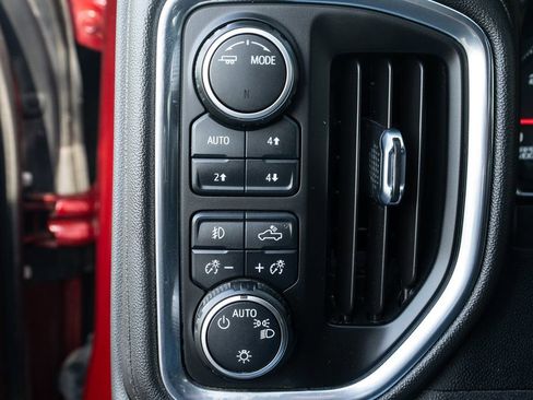 Used 2021 Chevrolet Silverado 1500 LT Trail Boss w/ Bed Protection Package image 23