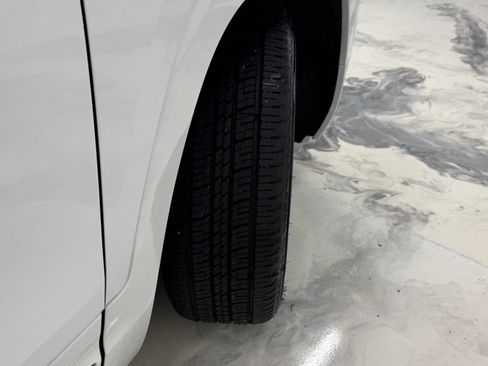 Used 2019 GMC Terrain Denali w/ Driver Alert Package II AWD/4WD image 10