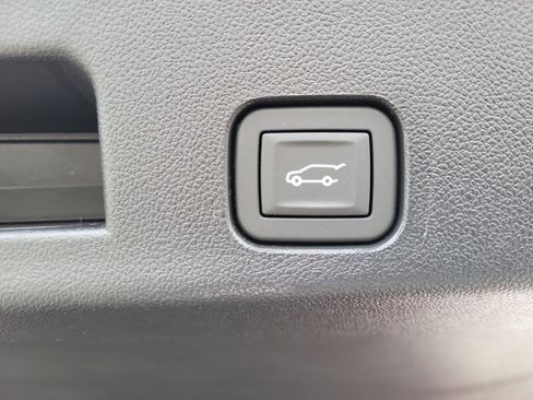 New 2026 Chevrolet Traverse High Country w/ LPO, Floor Liner Package image 26