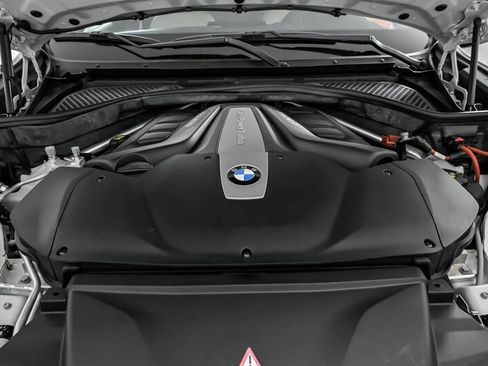 Used 2018 BMW X6 xDrive50i image 14