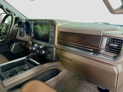 Used 2023 Ford F250 King Ranch w/ Chrome Package image 33